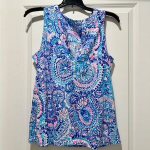 Lilly Pulitzer Dev top medium NWOT!